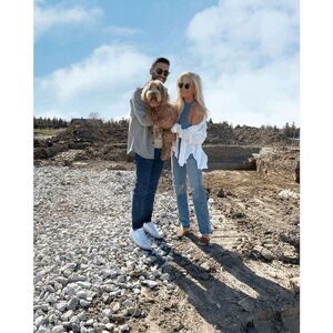 Agolde 90s Pinch Waist jeans size 29 high rise straight distressed denim